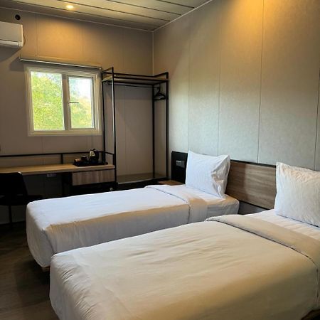 Conjioo Hotel Sumbawa Managed By Mhm Maluk Екстер'єр фото